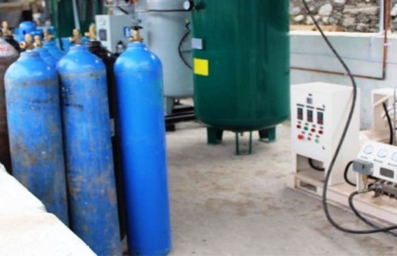 बाजुरा अस्पतालमा अक्सिजन प्लान्ट जडान