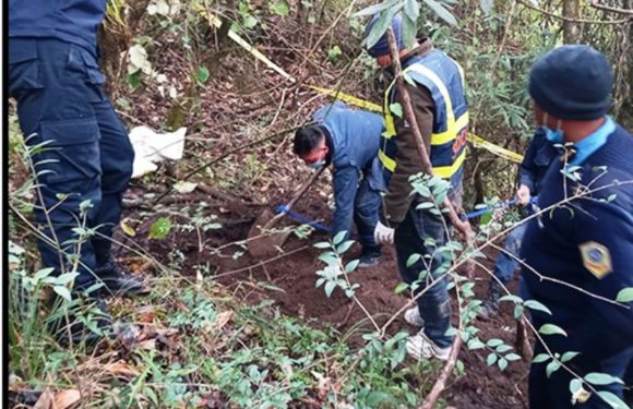 बैतडीमा शव गाडेर प्रहरीलाई जानकारी, घरायसी रिसइबीले डम्बरको हत्या