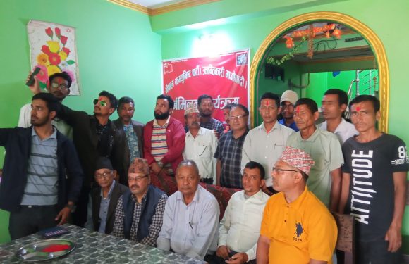 कञ्चनपुरका माओवादी केन्द्रका १० जना नेता बिद्रोह गरेर क्रान्तिकारी माओवादीमा प्रवेस