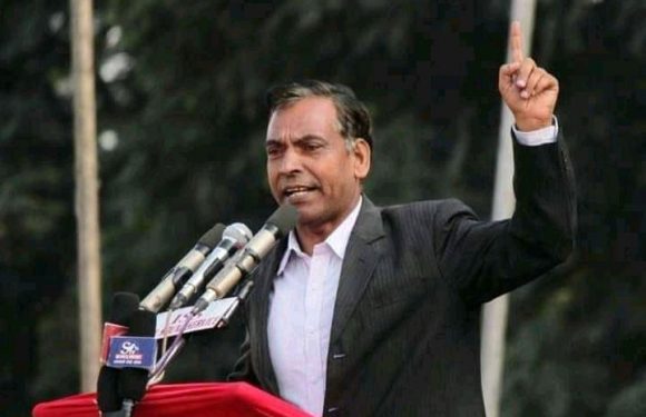 नेकपा बहुमतका संयोजक धर्मेन्द्र बास्तोला कञ्चन पक्राउ