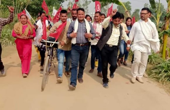 बेलौरीमा माओवादी केन्द्रको घरदैलो अभियान