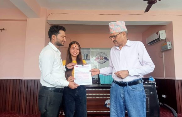 अखिल (क्रान्तिकारी)ले ३० बुदे माग राख्दै सुप विश्वविद्यालय उपकुलपतिलाइ बुझाए ज्ञापनपत्र