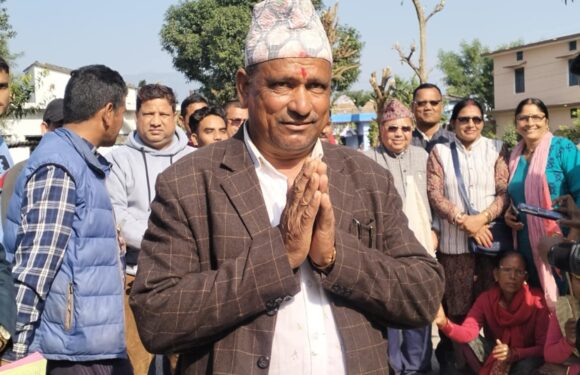 भीमदत्त ६ का दलित समुदाय भन्छन, ‘यस अघि अरुलाई हे¥यौँ, यस पटक माओवादीका कोलीलाई हेछौँ’