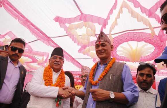 एमालेमा अन्याय भएको भन्दै सुदूरपश्चिमका नेता विष्ट माओवादीमा प्रवेस