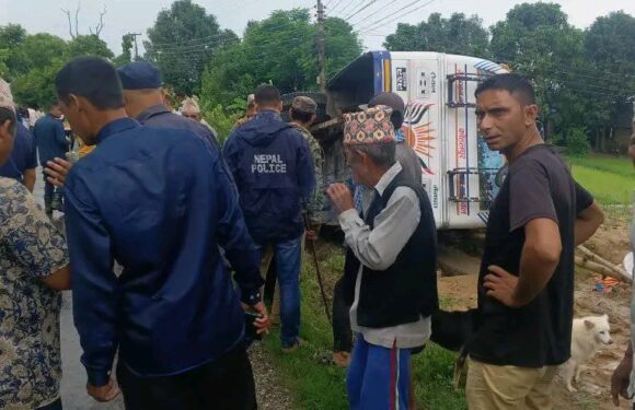 बन्शाहमा बसको ठक्करले पैदल यात्रुको मृत्यु