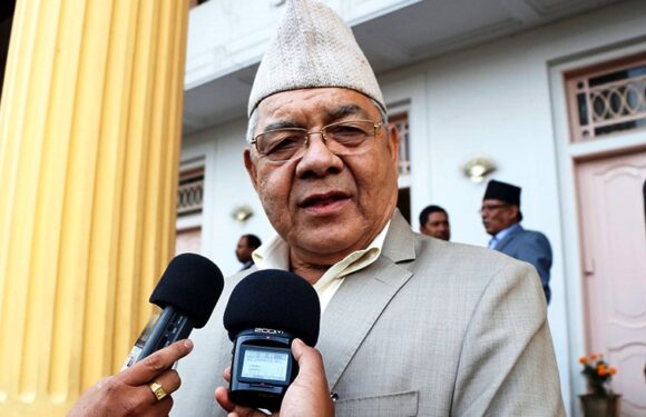 एकीकृत समाजवादीमा प्रवेश गर्दै वामदेव