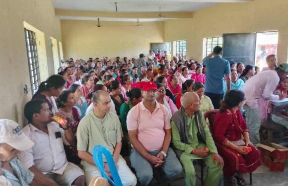नवराज भट्टको काँधमा बैजनाथ मावि पिटिए