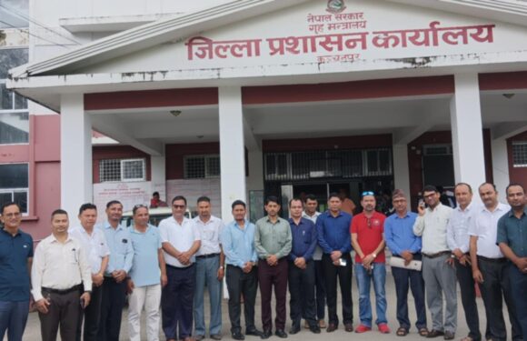 निजी विद्यालयका संचालक शिक्षा विधेयक बिरुद्ध निरन्तर आन्दोलनमा