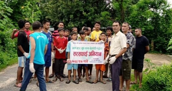 दुर्घटना न्युनिकरण गर्न अलस्टार क्लबको बेलडाँडीमा सडक सरसफाई अभियान 