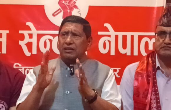 प्रचण्ड सरकारले सुशासन दियो, ओली सरकार भ्रष्टाचारी बचाउन केन्द्रीत :श्रेष्ठ