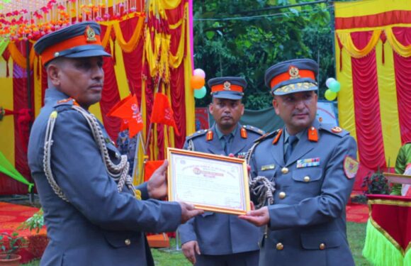 सशस्त्र प्रहरी ३५नम्बर शैलेश्वरी गणको बार्षिकोत्सव   राजस्व चोरी छली बिरुद्ध निर्मम बन्नु ः सुप प्रदेश डिआईजी पाल