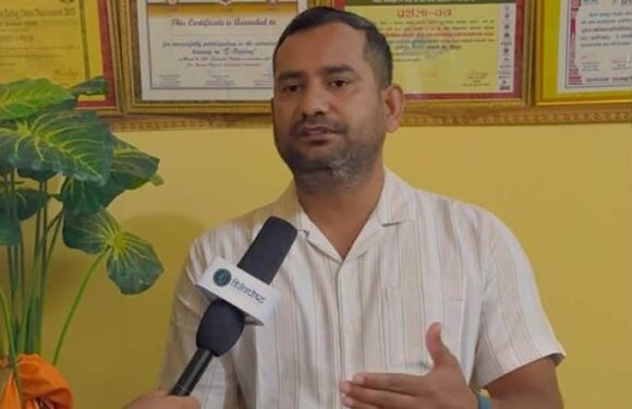 डिग्री होल्डर बृजकिशोर चन्द निर्माण व्यवसायी संघ कञ्चनपुर सचिवको दौडमा 