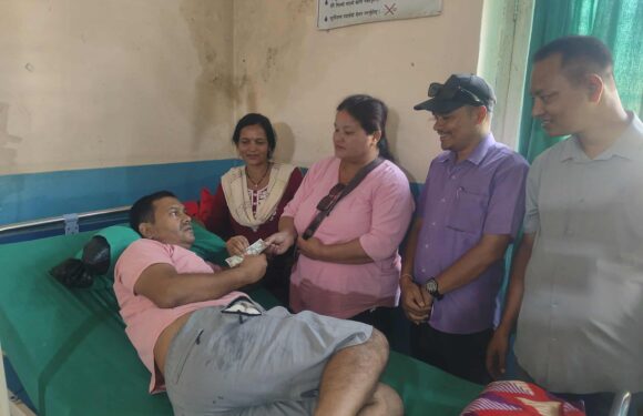 होलीको रकमबाट पत्रकार रनी विवशलाई उपचार खर्च