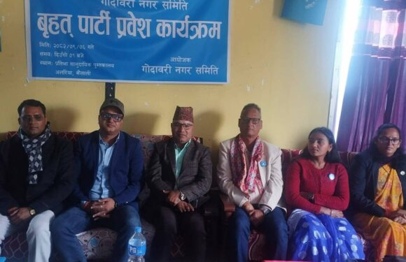 एमाले उपमहासचिव लेखराज भट्टका भाई गोर्कण रास्वपातिर, भन्छन सुप प्रदेशमा १नम्बर पाटी बनाउँछु 