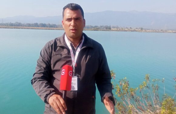 पुर्वमन्त्री,सासद आयोगका अध्यक्षसंग भिड्दै रास्वपाका ज्ञानेन्द्र महता