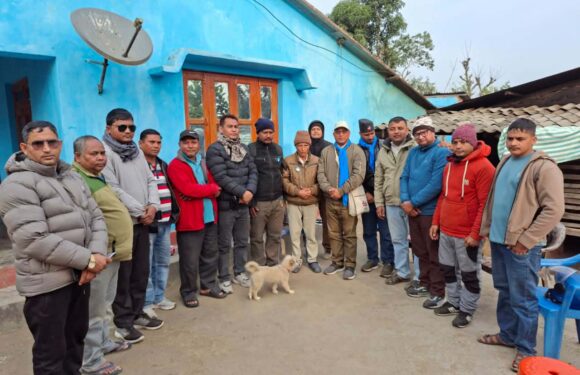 एमाले कञ्चनपुरका पुर्व उपसचिव त्रिलोचन रास्वपामा 