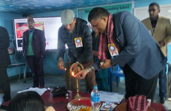 मर्निङ्ग ग्लोरी कस्मिट ब्रेन हाजिरीजवाफ प्रतियोगिता ः महेन्द्रनगर नमुना मावि(साधारण स्कुल) प्रथम 