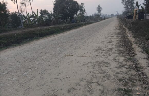 दल उम्मेदवारले चुनावी एजेण्डा ल्याएनन्  कञ्चनपुर क्षेत्र १ मतदाताले ल्याए, बेलडाँडी–बेलौरी सिँचाई सडक कालोपत्रे