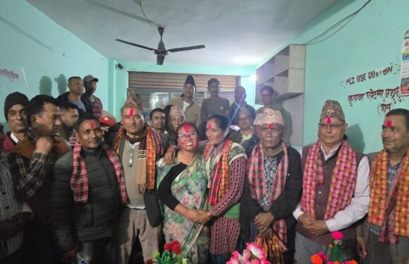 बेलडाँडीमा एमाले काँग्रेसका प्रभावशाली नेता नै नेकपामा