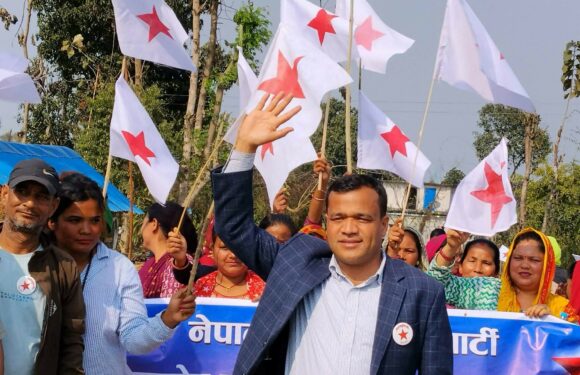 क्षेत्र २का जनता भन्छन, काजमा आएका उम्मेदवार बाईबाई स्थानीय माधव पन्त हाईहाई