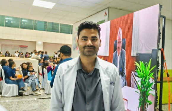 बेलडाँडीका पदम जोशी बने विशेषज्ञ डाक्टर