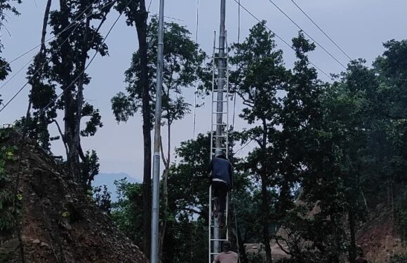 सांसद महताको पहलमा खल्ला मुसेटीमा विद्युत सेवा पुनःसुरु