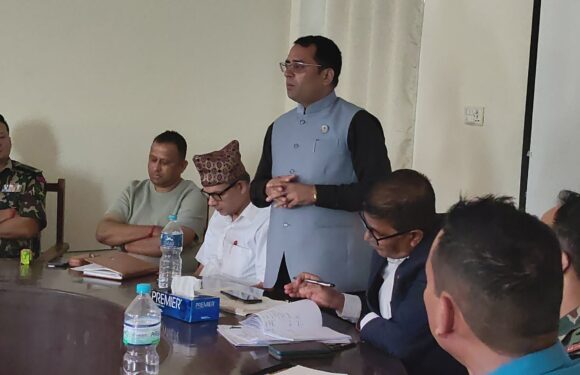 छाडा चौपाया व्यवस्थापनमा सांसद महताको अग्रसरता, ११ सदस्यीय अध्ययन कार्यदल गठन